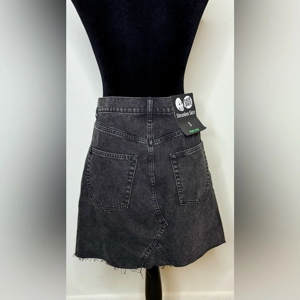 NWT Cheap Monday Organic cotton distressed black denim jean mini skirt Small - Picture 4 of 8